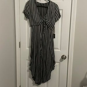 NWT 2-piece LuLu outfit